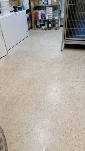 Before & After Commercial Floor Stip & Wax in Powder Springs, GA (2)